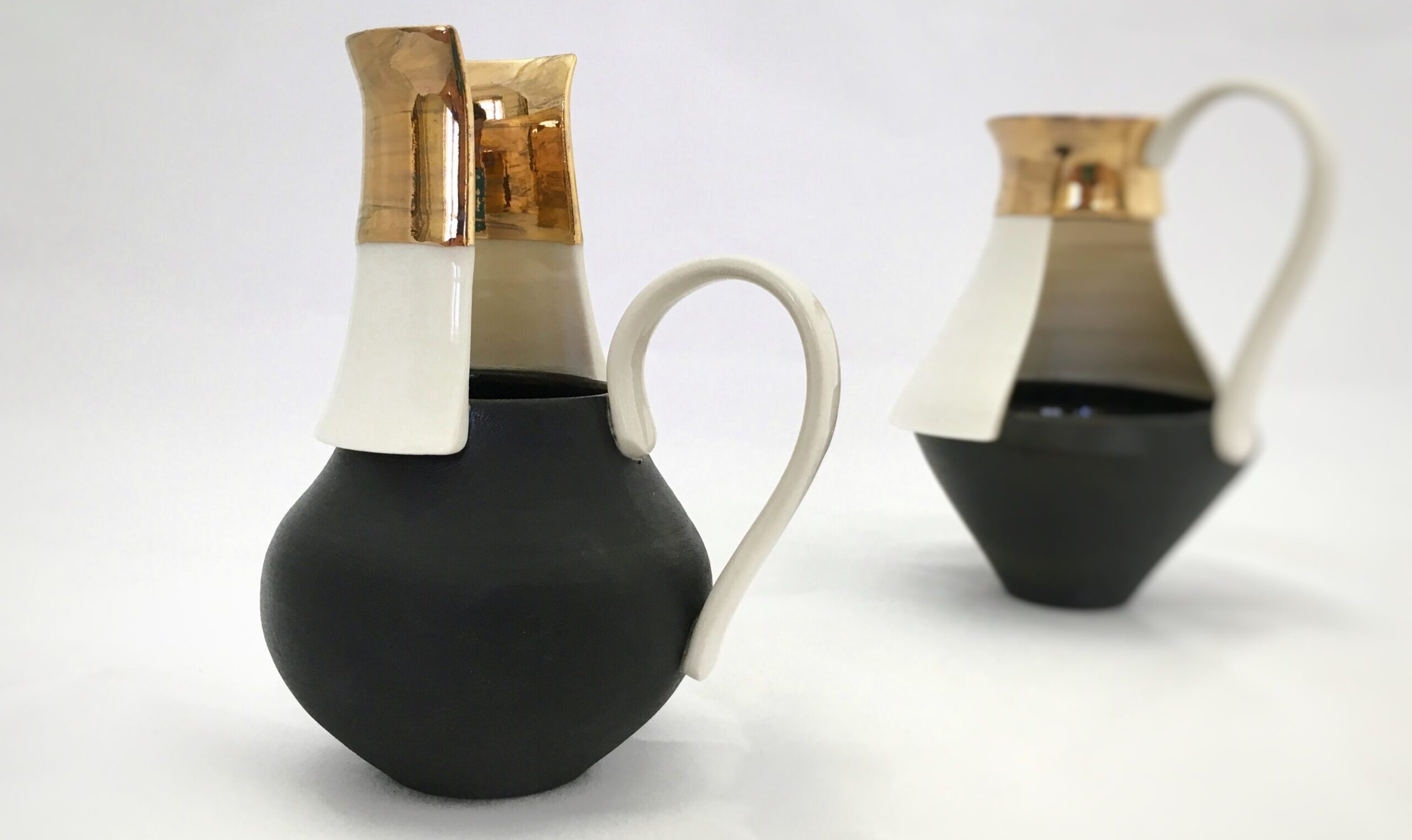 קדרות ממשיכים – פורצלן / דקלה מוסקוביץ